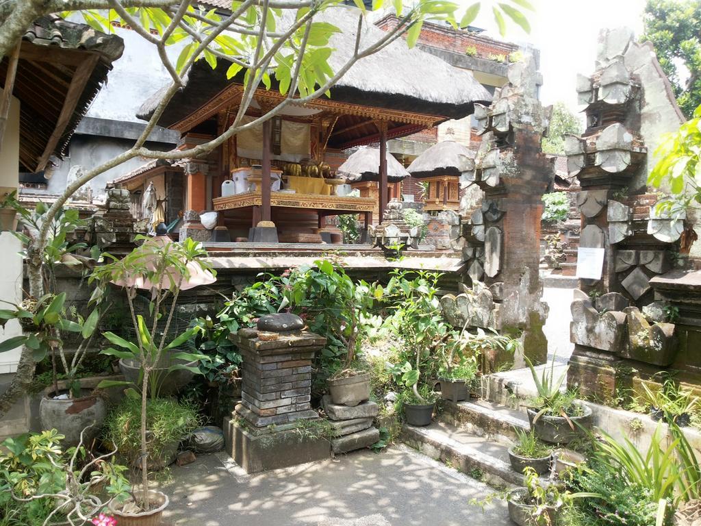 Dekwah Homestay *